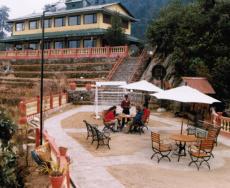 Hotel Everest Panaroma - Daman
